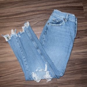 LAST CHANCE FP Maggie Straight Leg Mid Rise Jeans✨